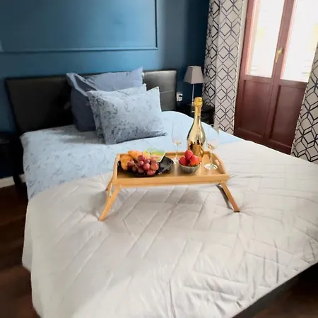 Апартаменты Livingroom 1 Self Check-in 24h