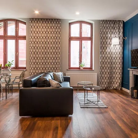 Livingroom 1 Self Check-in 24h