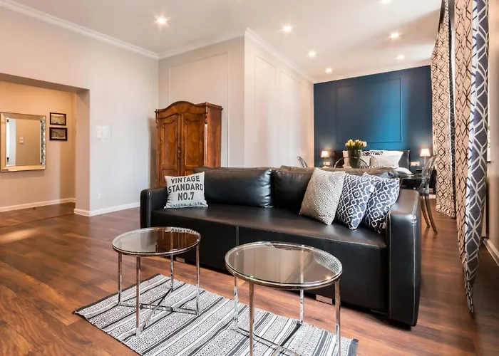 Livingroom 1 Self Check-in 24h